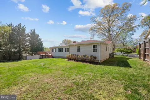 Exterior - 3319 Mulberry St, Edgewater, MD 21037 photo 6 of 17