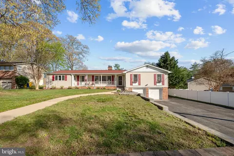 Exterior - 3319 Mulberry St, Edgewater, MD 21037 photo 3 of 17