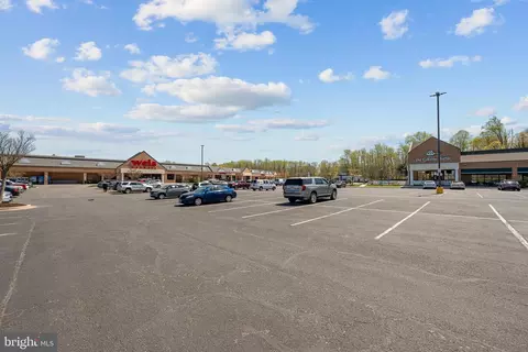 Exterior - 3319 Mulberry St, Edgewater, MD 21037 photo 12 of 17