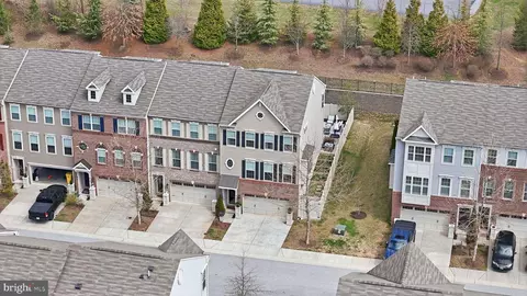 View/Area - 126 Admirals Ridge Dr, Arnold, MD 21012 photo 2 of 14