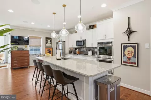 Kitchen - 126 Admirals Ridge Dr, Arnold, MD 21012 photo 2 of 3