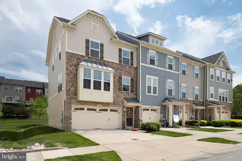 8337 Eagle St, Glen Burnie, MD 21060
