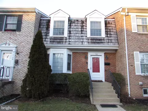 1152 Jeffrey Dr, Crofton, MD 21114