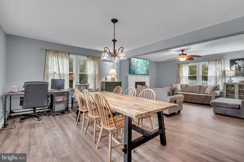 Dining - 903 Pine Trl, Arnold, MD 21012 photo 1 of 7