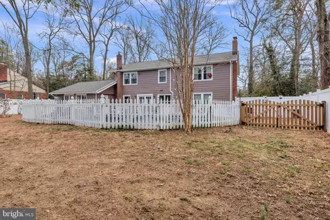 Exterior - 903 Pine Trl, Arnold, MD 21012 photo 6 of 20
