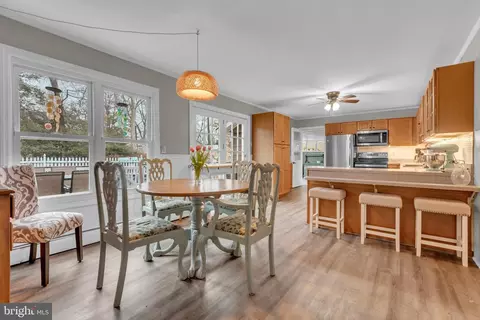 Dining - 903 Pine Trl, Arnold, MD 21012 photo 5 of 7