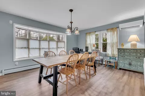 Dining - 903 Pine Trl, Arnold, MD 21012 photo 4 of 7