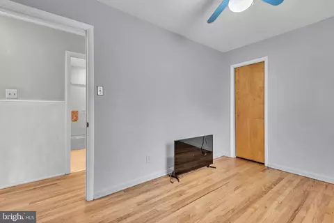 Bedroom - 903 Pine Trl, Arnold, MD 21012 photo 7 of 9
