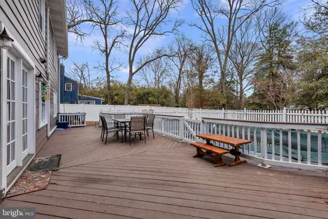 Exterior - 903 Pine Trl, Arnold, MD 21012 photo 3 of 20