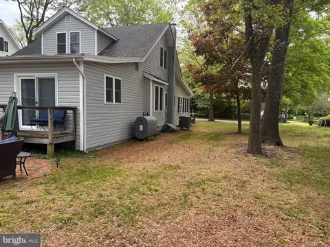Exterior - 3 Barry Ave, Annapolis, MD 21403 photo 2 of 4