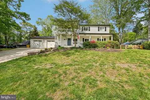 92 Berrywood Dr, Severna Park, MD 21146