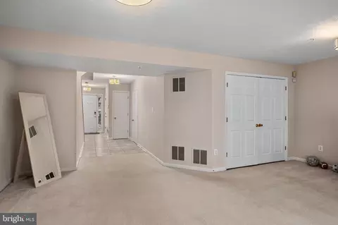 2720 Summers Ridge Dr, Odenton, MD 21113 photo 5