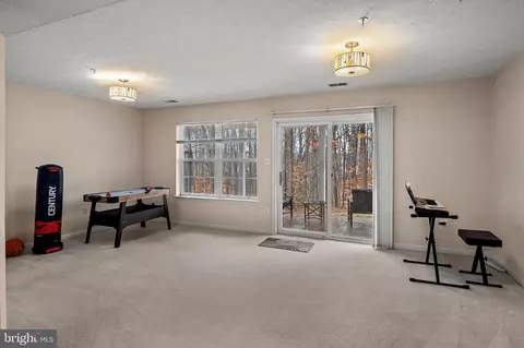 2720 Summers Ridge Dr, Odenton, MD 21113 photo 4
