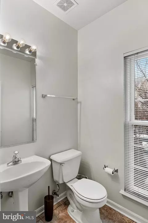2720 Summers Ridge Dr, Odenton, MD 21113 photo 16