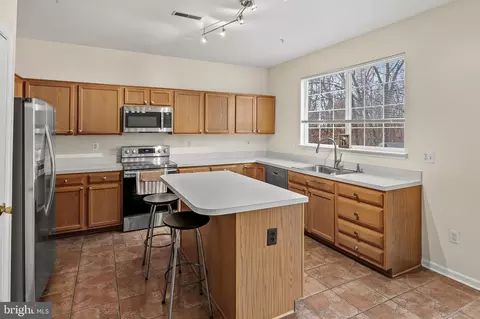 2720 Summers Ridge Dr, Odenton, MD 21113 photo 12