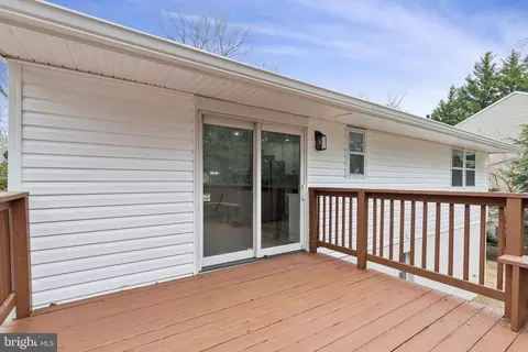 Exterior - 1041 Skyview Dr, Annapolis, MD 21409 photo 10 of 14