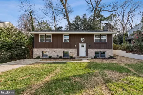 Exterior - 1041 Skyview Dr, Annapolis, MD 21409 photo 3 of 14