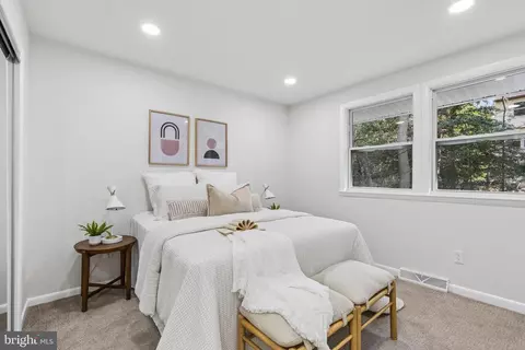 Bedroom - 1041 Skyview Dr, Annapolis, MD 21409 photo 2 of 9