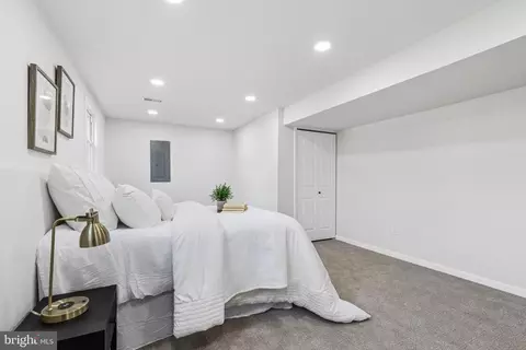 Bedroom - 1041 Skyview Dr, Annapolis, MD 21409 photo 7 of 9