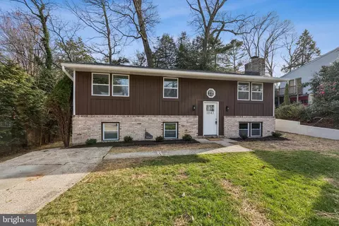 Exterior - 1041 Skyview Dr, Annapolis, MD 21409 photo 2 of 14