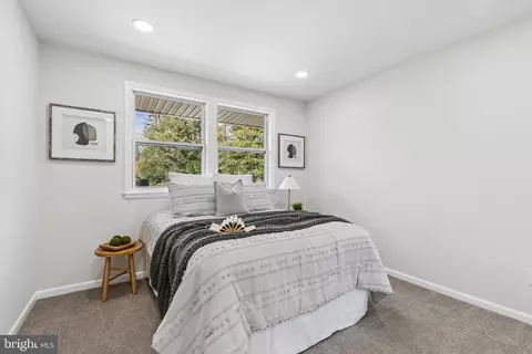 Bedroom - 1041 Skyview Dr, Annapolis, MD 21409 photo 4 of 9