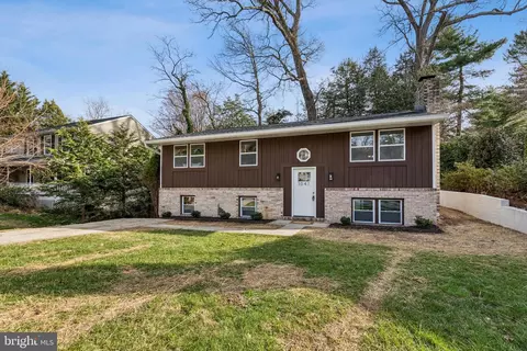 Exterior - 1041 Skyview Dr, Annapolis, MD 21409 photo 6 of 14