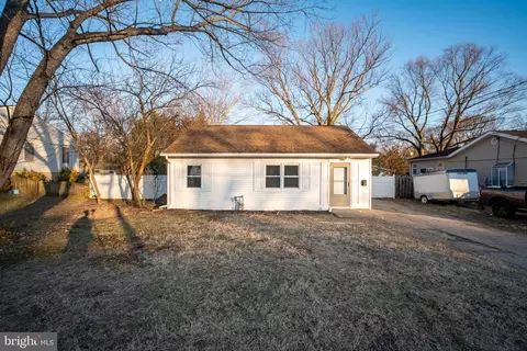 Exterior - 497 Bruce Ave, Odenton, MD 21113 photo 4 of 4