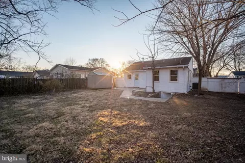 Exterior - 497 Bruce Ave, Odenton, MD 21113 photo 3 of 4