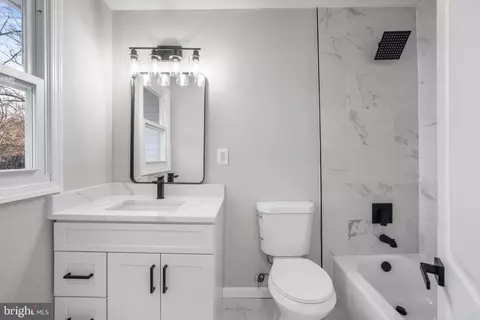 Bath - 497 Bruce Ave, Odenton, MD 21113 photo 2 of 2
