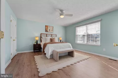 Bedroom - 1215 Markham Ln, Pasadena, MD 21122 photo 1 of 2