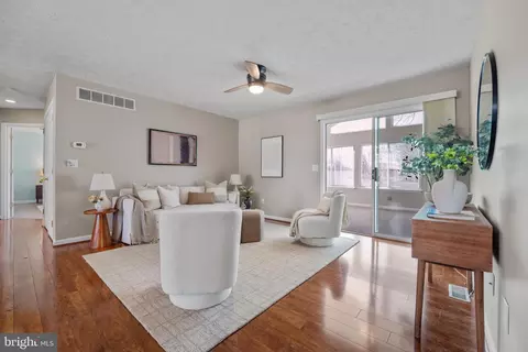 Living - 1215 Markham Ln, Pasadena, MD 21122 photo 3 of 4