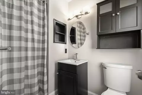 Bath - 604 231st St, Pasadena, MD 21122 photo 2 of 3