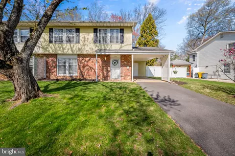 704 Chapelview Dr, Odenton, MD 21113