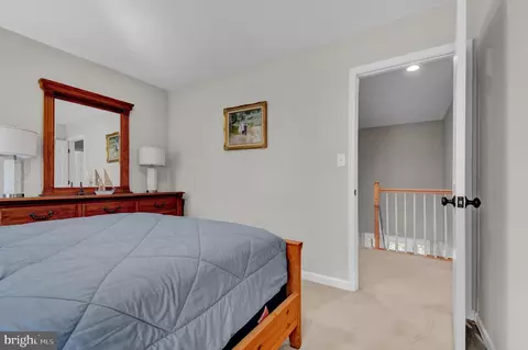 Bedroom - 715 Walnut Ave, North Beach, MD 20714 photo 4 of 6