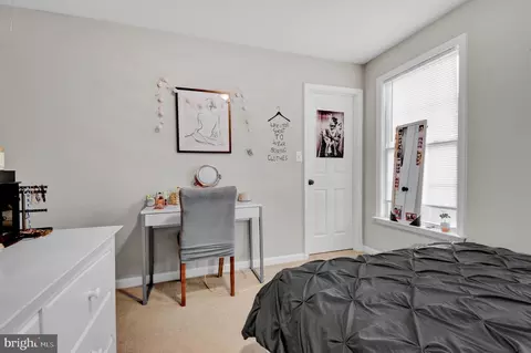 Bedroom - 715 Walnut Ave, North Beach, MD 20714 photo 6 of 6