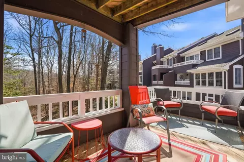 Exterior - 2702 Gingerview Ln, Annapolis, MD 21401 photo 3 of 9