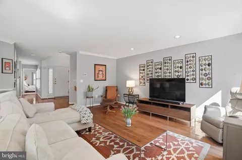 Entry Way - 2702 Gingerview Ln, Annapolis, MD 21401 photo 2 of 2