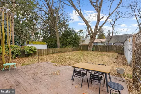 Exterior - 1148 Riverview Dr, Annapolis, MD 21409 photo 3 of 10