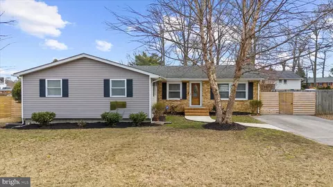 813 Mago Vista Rd, Arnold, MD 21012