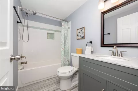 Bath - 7804 E Shore Rd # A, Pasadena, MD 21122 photo 4 of 4