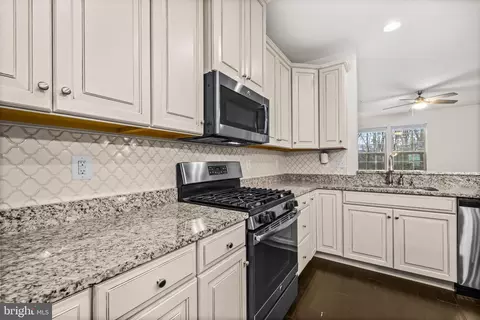 Kitchen - 7839 Patterson Way, Hanover, MD 21076 photo 4 of 4