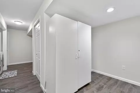 Entry Way - 7818 Metacomet Rd, Hanover, MD 21076 photo 8 of 9