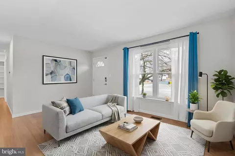 Living - 7818 Metacomet Rd, Hanover, MD 21076 photo 1 of 3