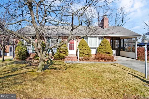 612 Fairmount Rd, Linthicum Heights, MD 21090