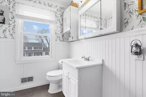 Bath - 7803 Linthicum Rd, Pasadena, MD 21122 photo 1 of 3