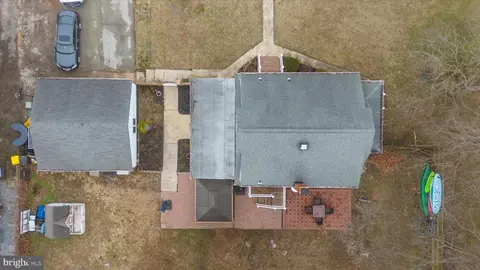View/Area - 7803 Linthicum Rd, Pasadena, MD 21122 photo 2 of 10