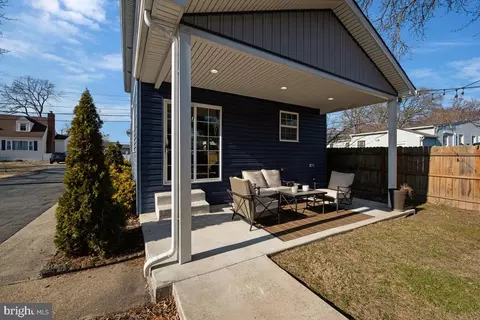Exterior - 941 8th St, Pasadena, MD 21122 photo 8 of 9
