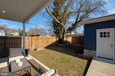 Exterior - 941 8th St, Pasadena, MD 21122 photo 9 of 9
