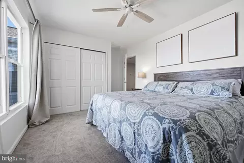 Bedroom - 3476 S River Ter, Edgewater, MD 21037 photo 6 of 7