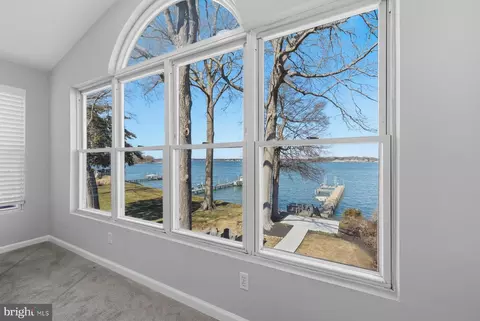 View/Area - 3476 S River Ter, Edgewater, MD 21037 photo 5 of 14